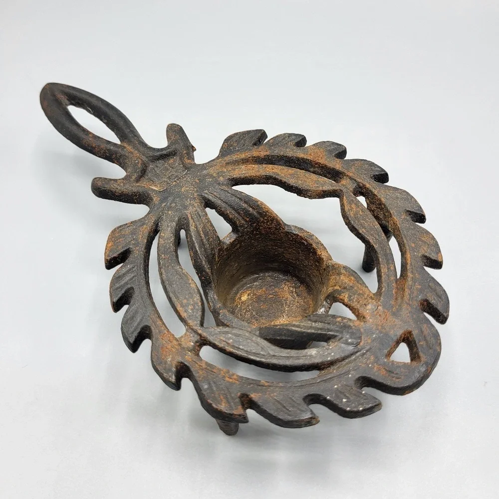 Vintage Cast Iron Trivet Footed Candle Holder Leaf Scroll Design Black Brown